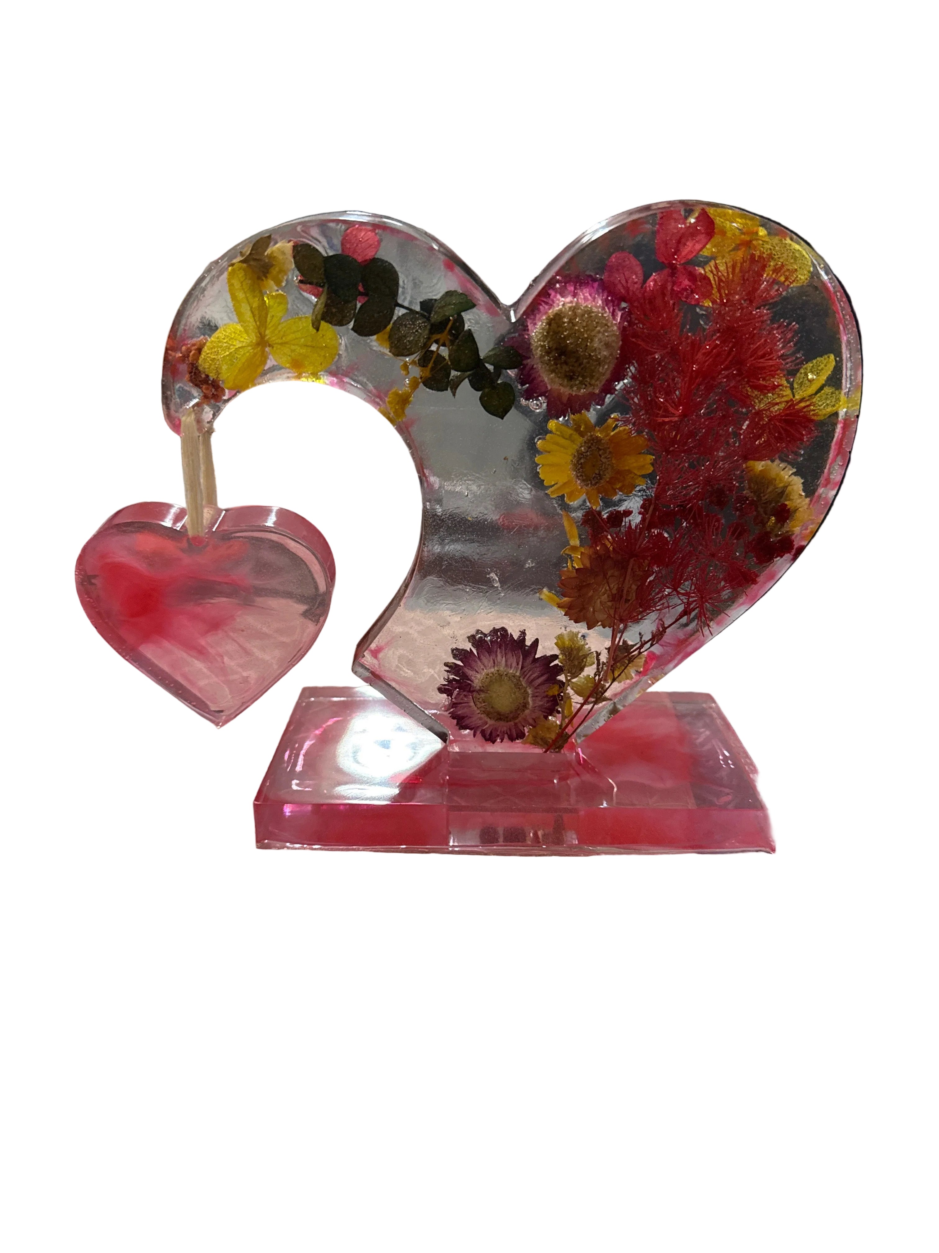 Real flower encapsulated Double Heart